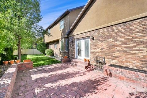 Tiny photo for 1358 E HEATHERTON CIR, Murray, UT 84121 (MLS # 2173432)
