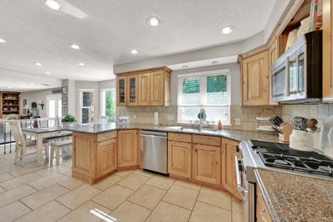 Tiny photo for 1358 E HEATHERTON CIR, Murray, UT 84121 (MLS # 2173432)