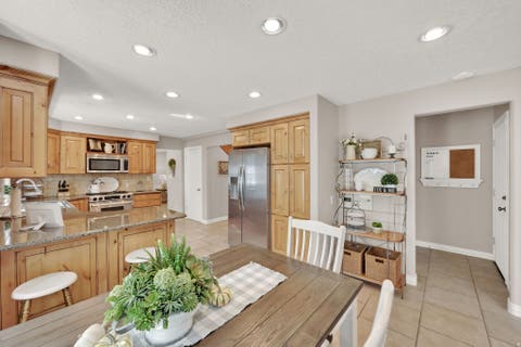 Tiny photo for 1358 E HEATHERTON CIR, Murray, UT 84121 (MLS # 2173432)