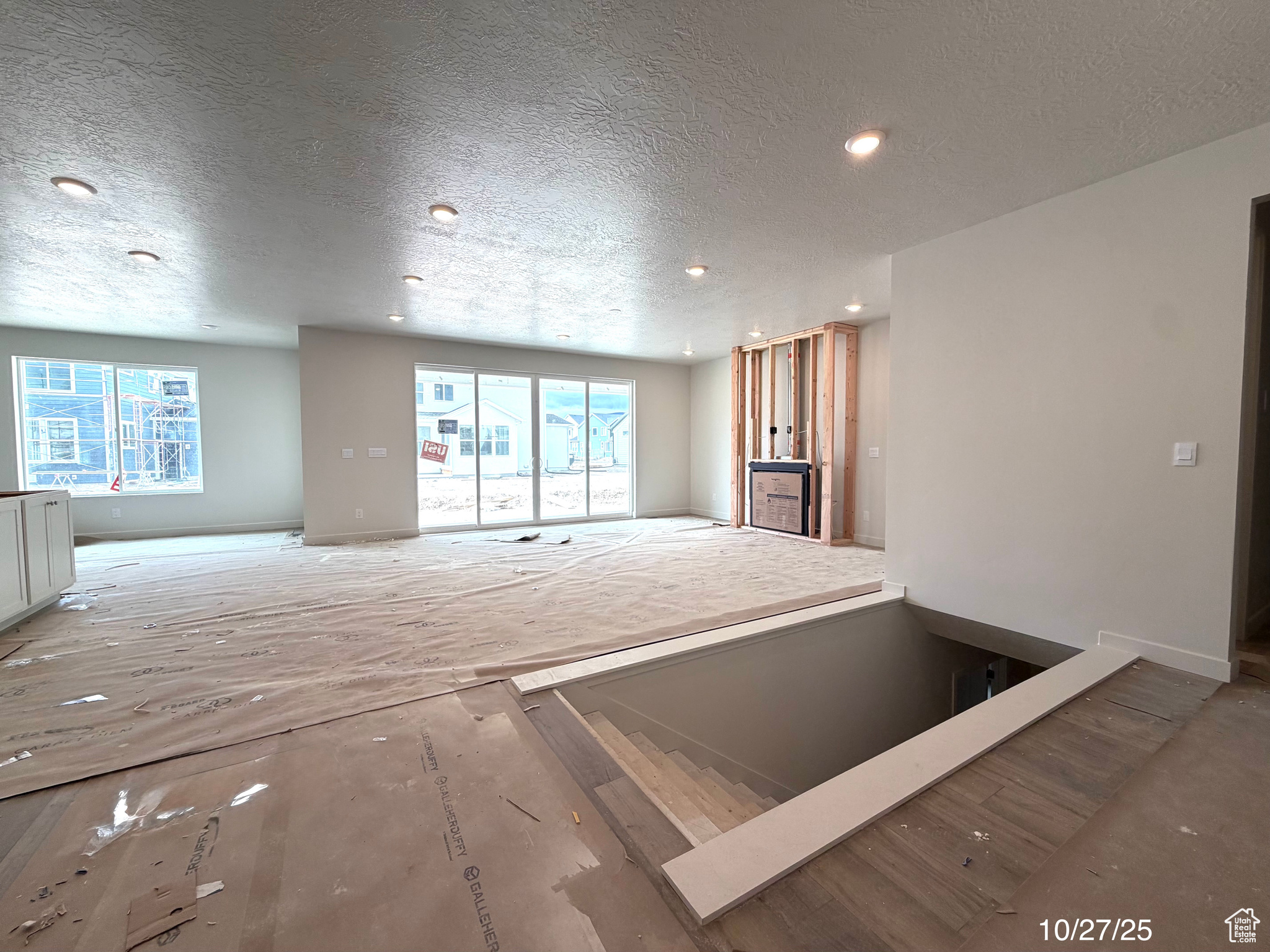 FIREFLY - Residential