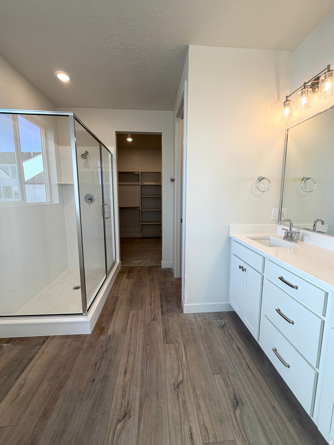 FIREFLY - Residential