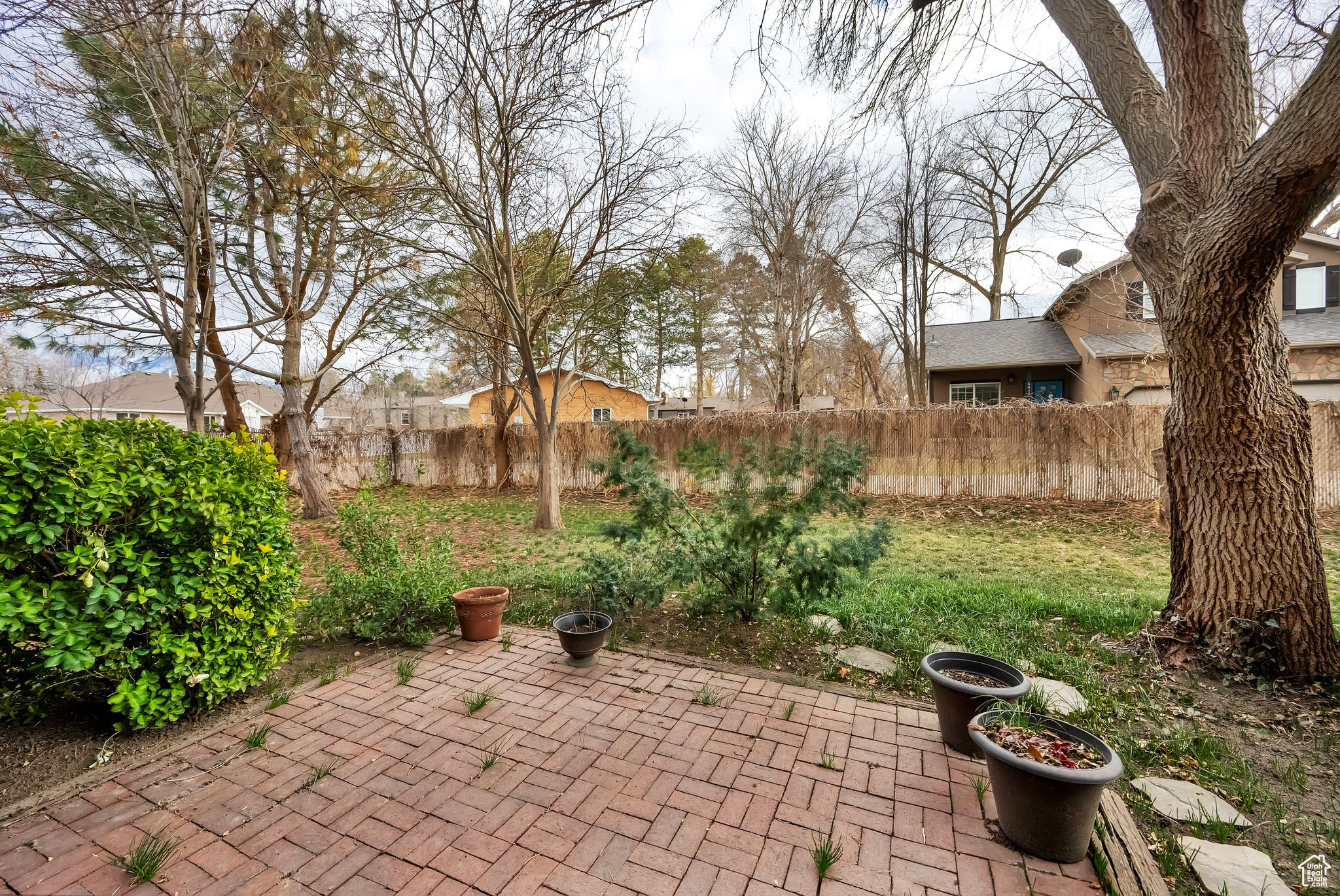 498 E Tonalea Dr, Murray, Utah image 2