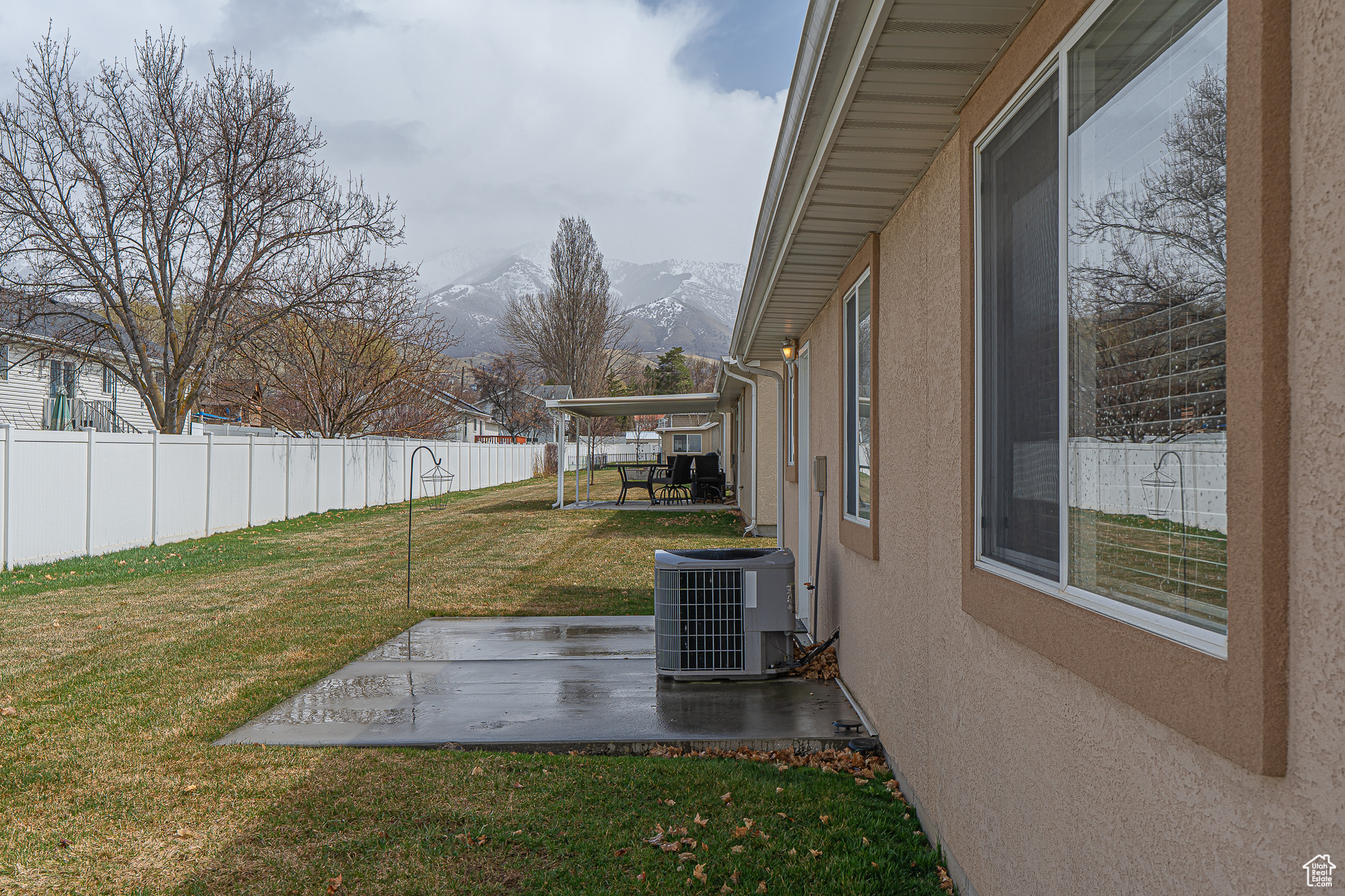 HYDE PARK RETIREMENT - Residential