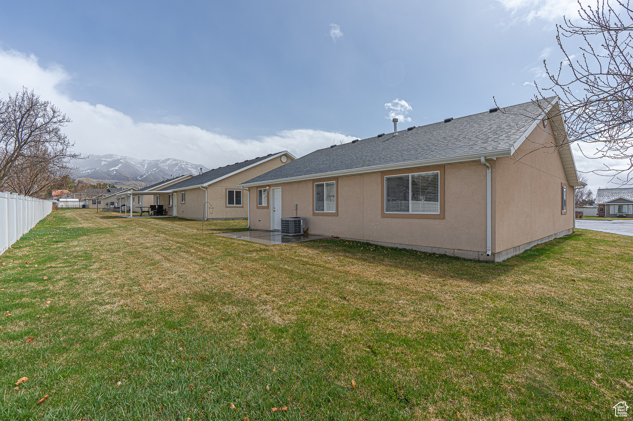 HYDE PARK RETIREMENT - Residential