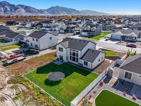 Tiny photo for 2440 W 2900 N, Farr West, UT 84404 (MLS # 2121783)