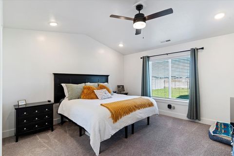 Tiny photo for 2440 W 2900 N, Farr West, UT 84404 (MLS # 2121783)