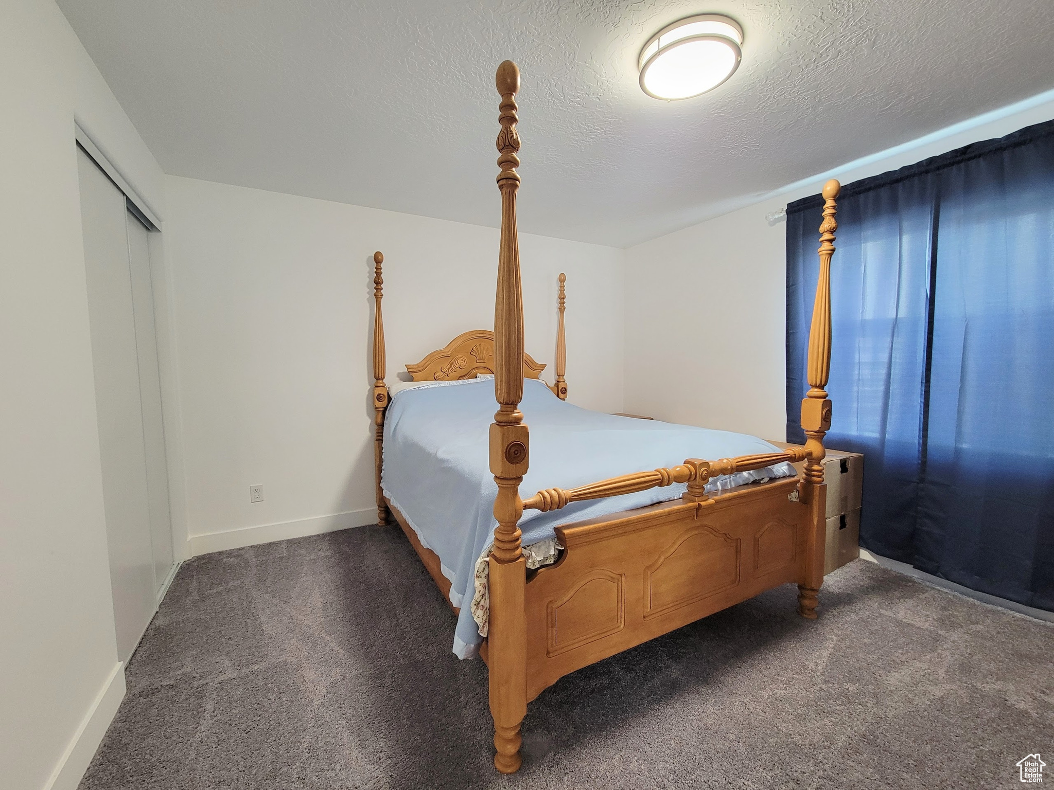 WOOD HOLLOW ESTATES - Residential