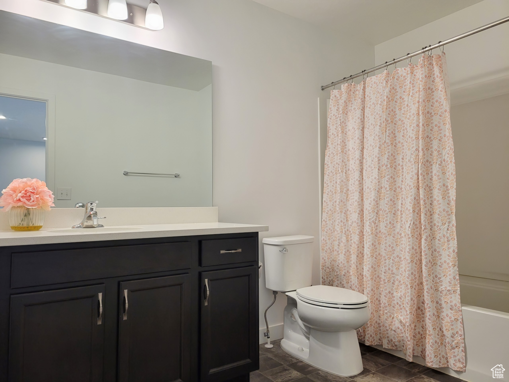 WOOD HOLLOW ESTATES - Residential