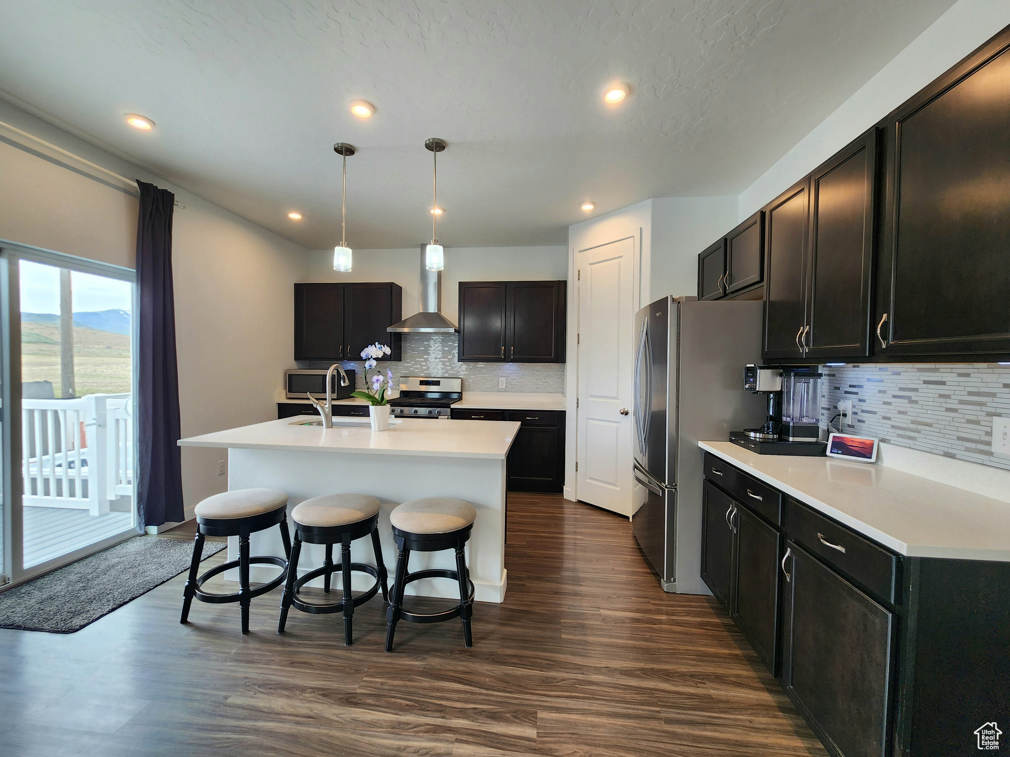 WOOD HOLLOW ESTATES - Residential