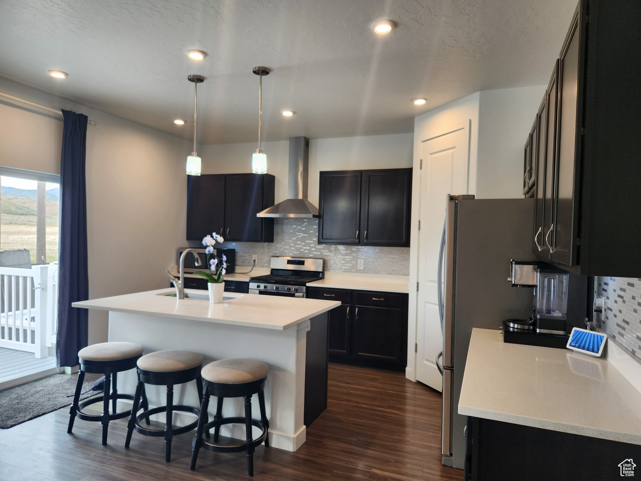 WOOD HOLLOW ESTATES - Residential