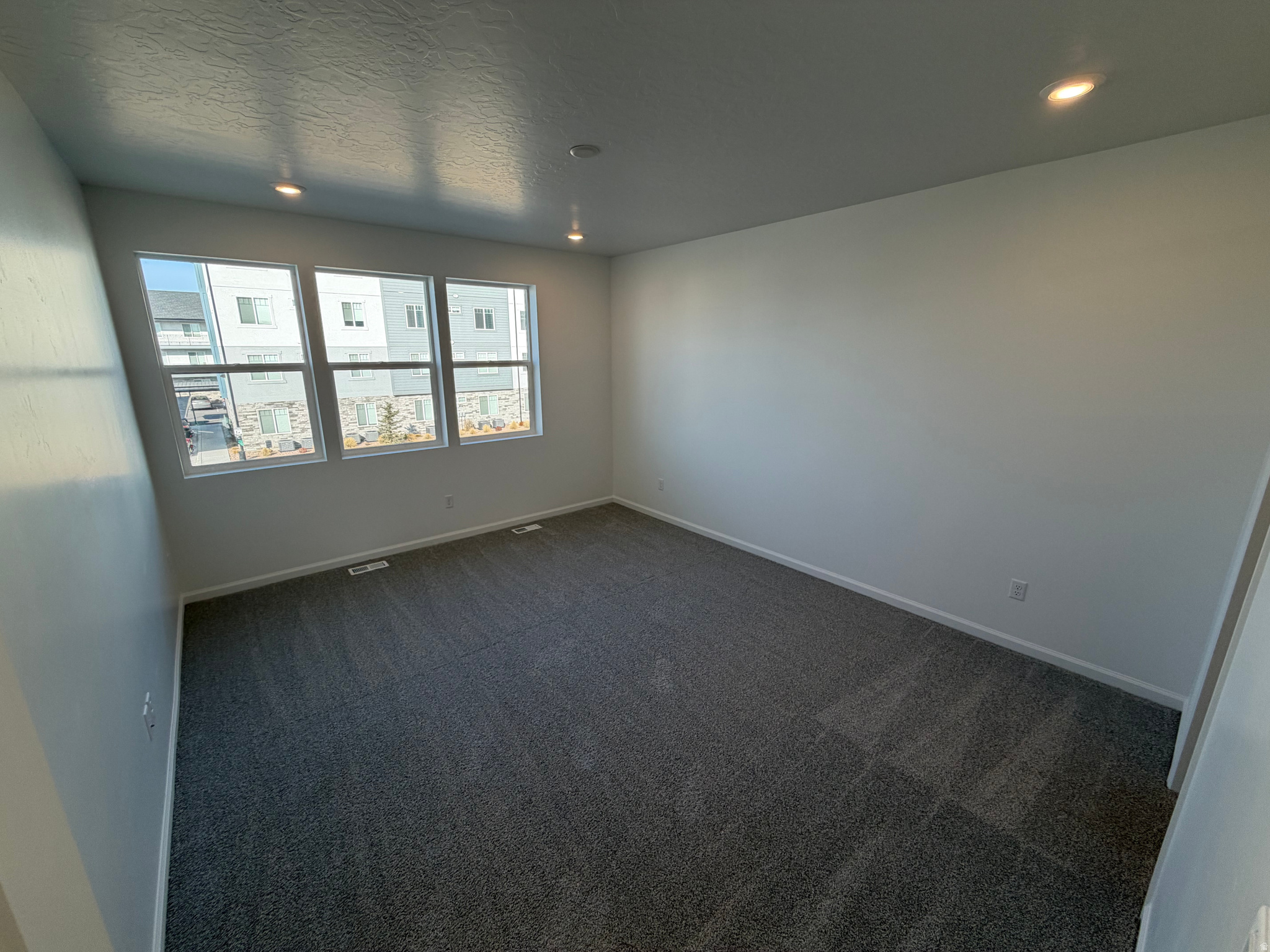 VILLAGES AT ARROWHEAD PARK - Residential