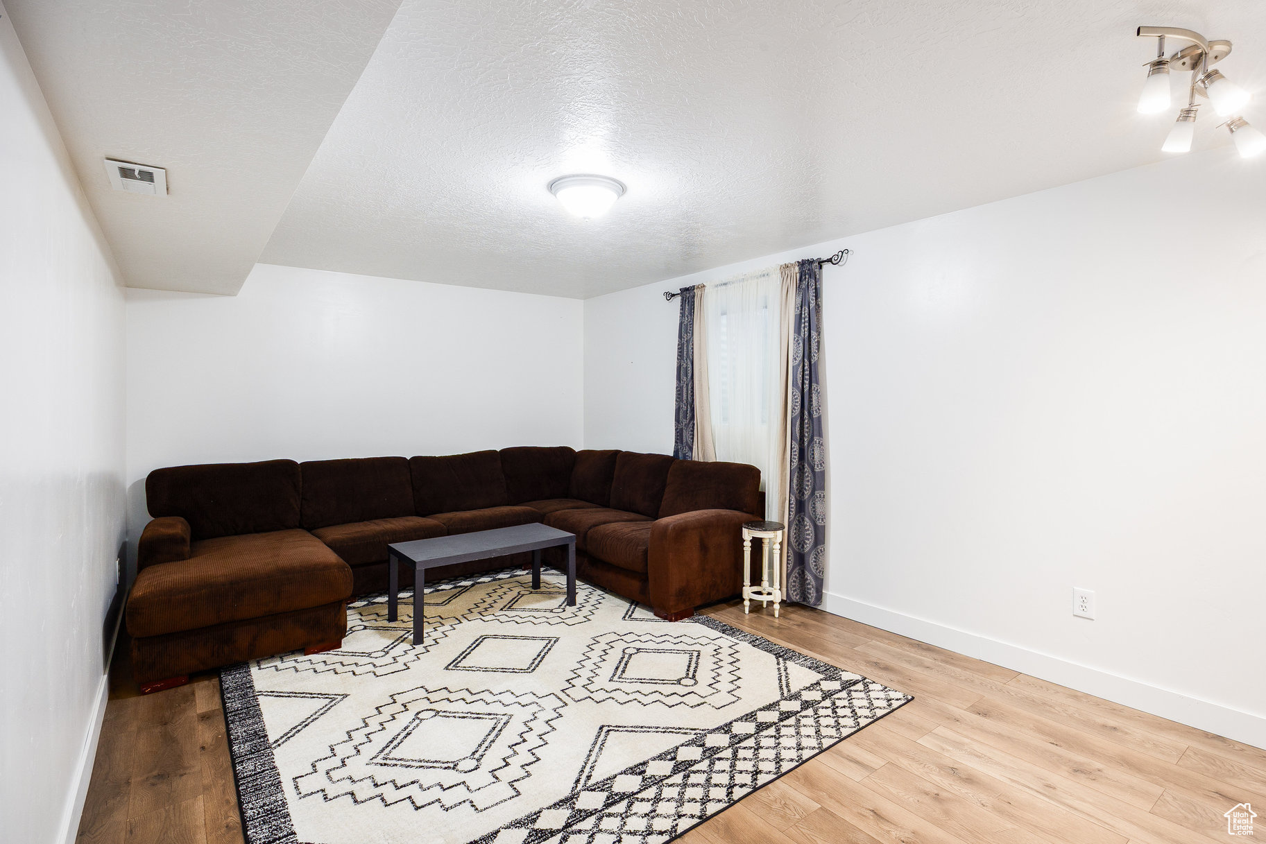 HAWBROOK LANE PLAT A - Residential