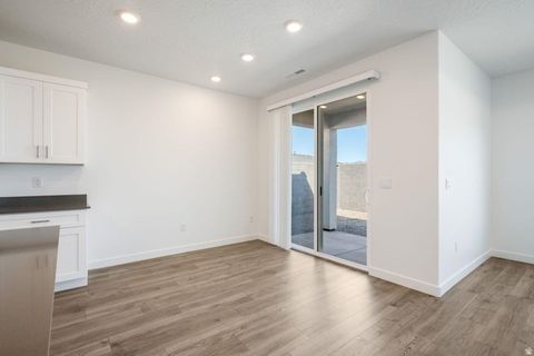 Tiny photo for 3537 S PADRE BAY DR, Washington, UT 84780 (MLS # 2144515)
