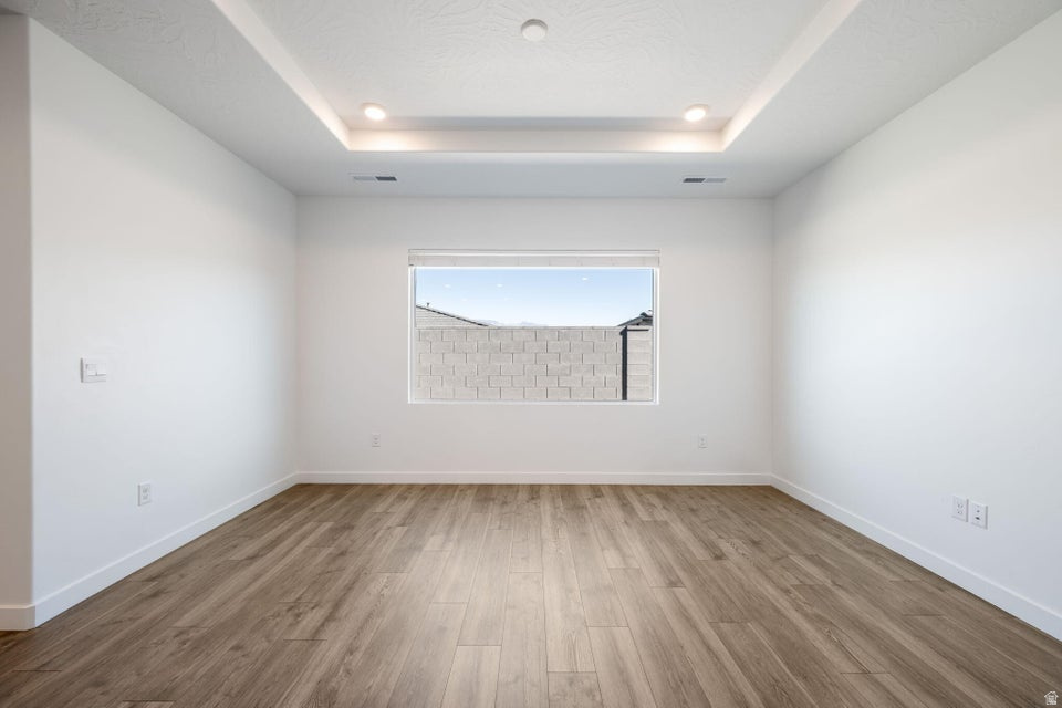 STANDING ROCK EAST AT LONG VALLEY - Residential