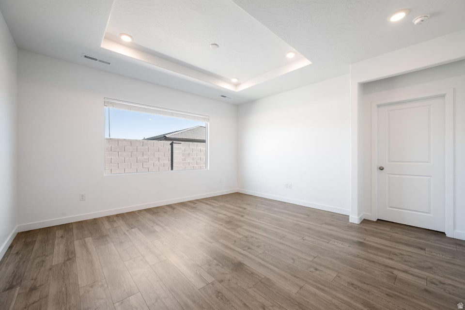 STANDING ROCK EAST AT LONG VALLEY - Residential