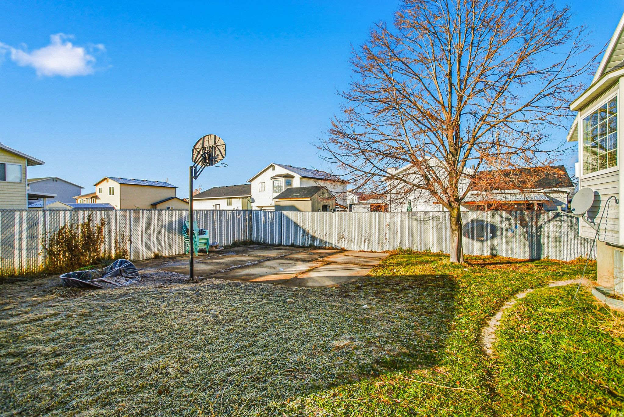 ALAND OF HONEY - Residential