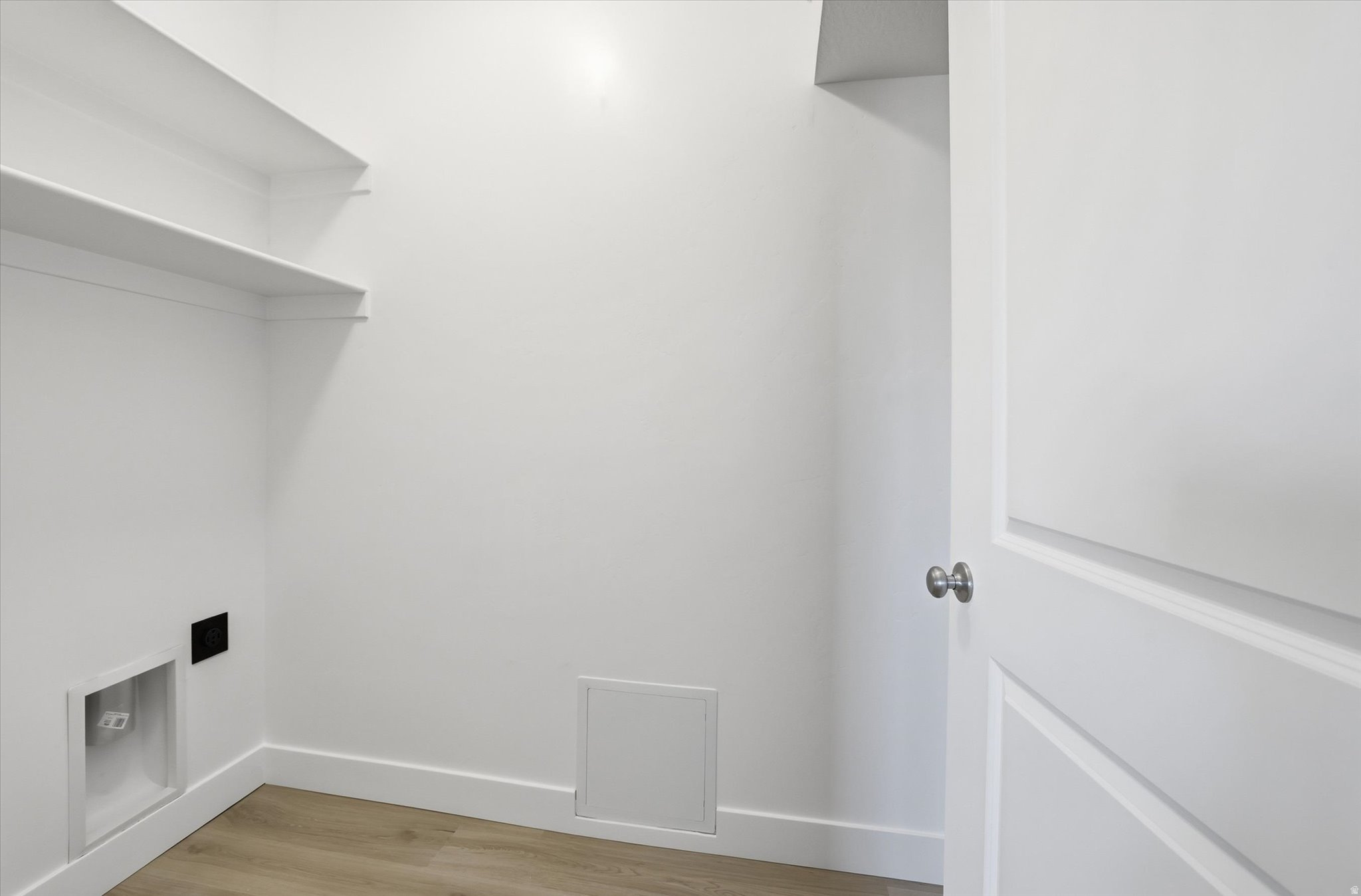 RICHMOND VILLAGE - Residential