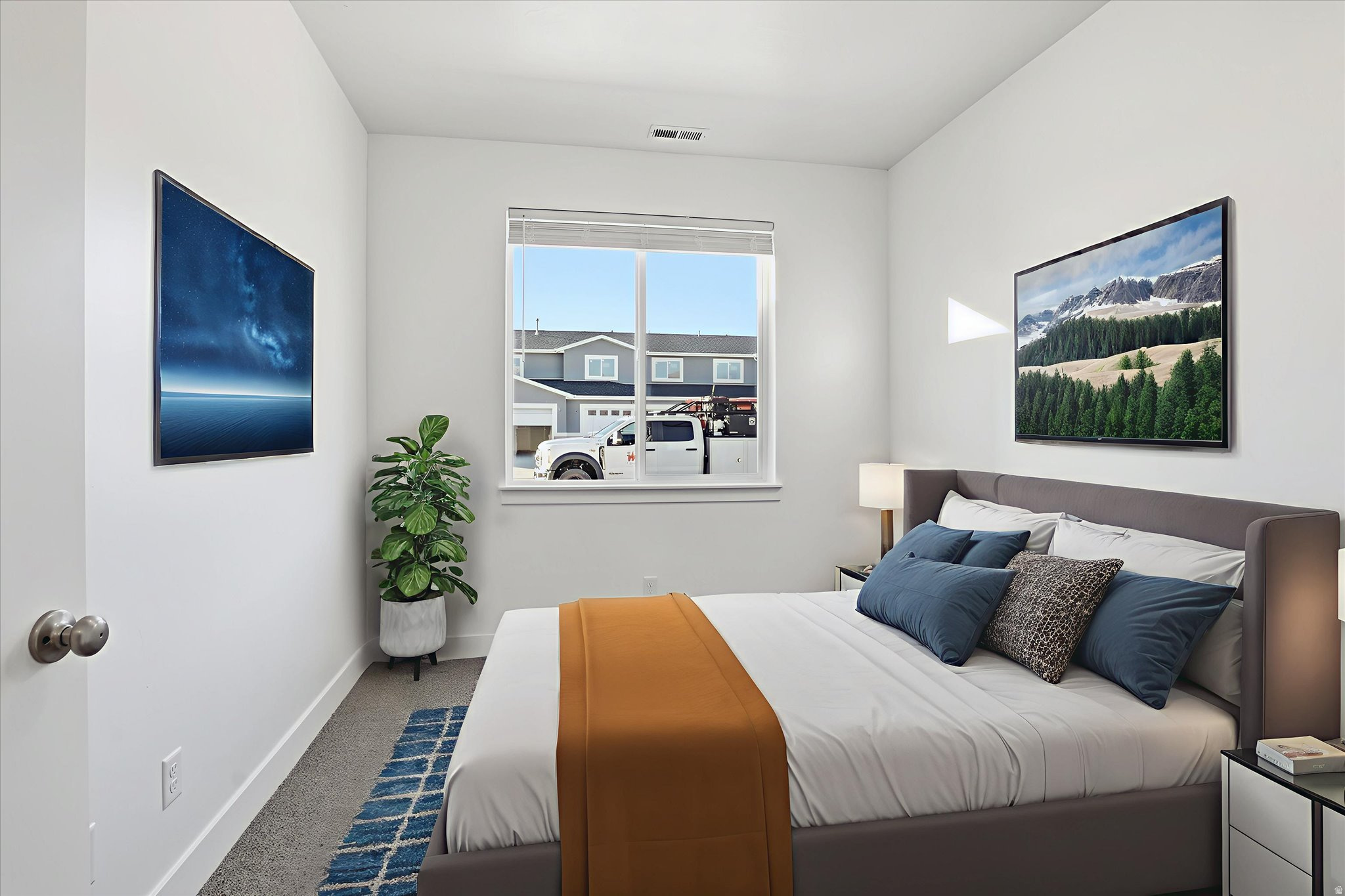 RICHMOND VILLAGE - Residential