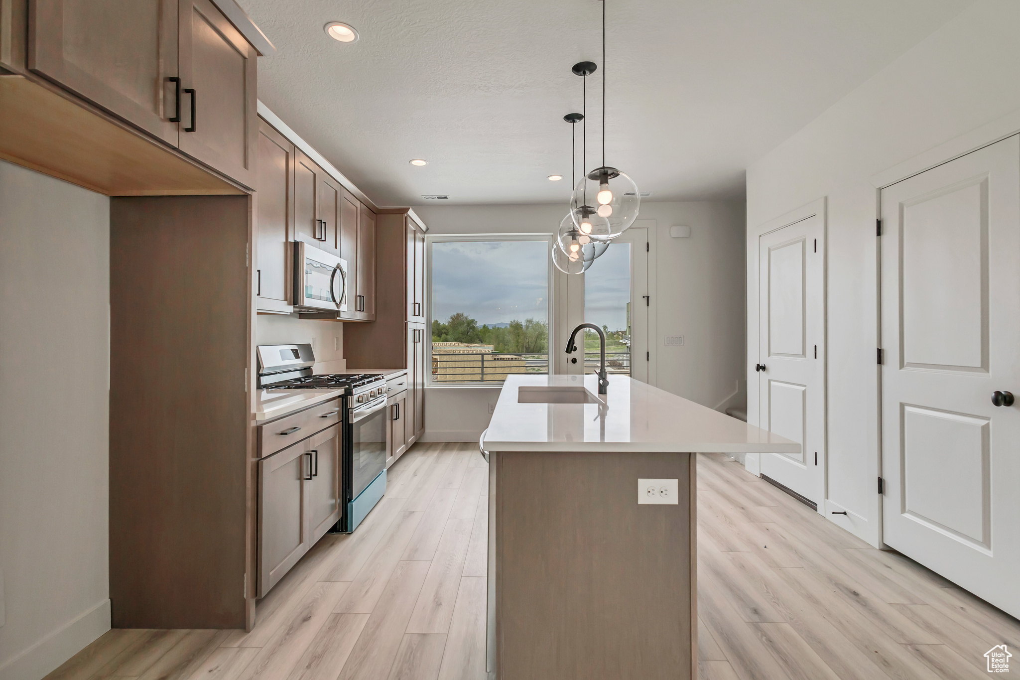 570 N Sego Way #214, Farmington, Utah image 2
