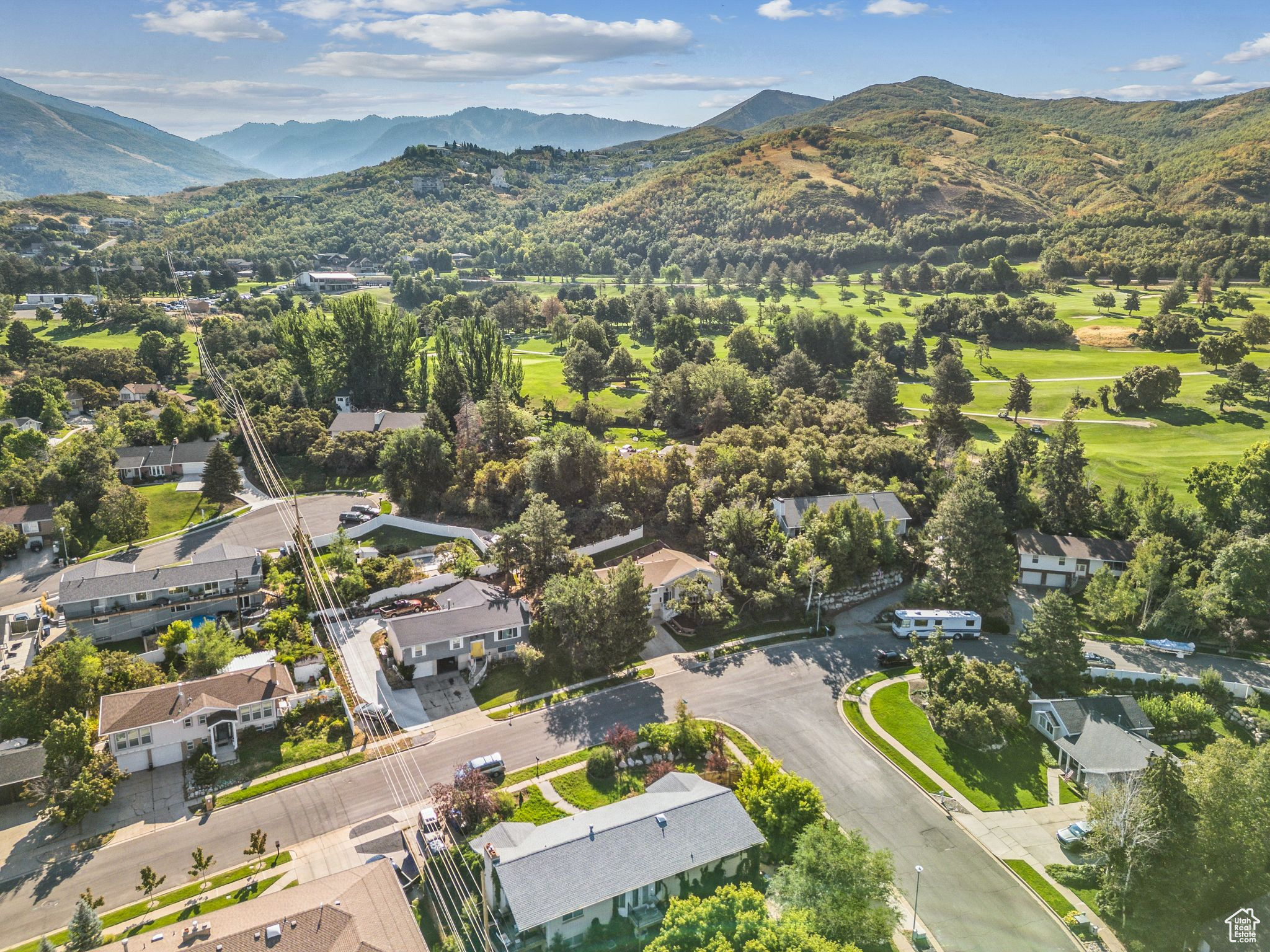 OAKRIDGE MANOR - Residential