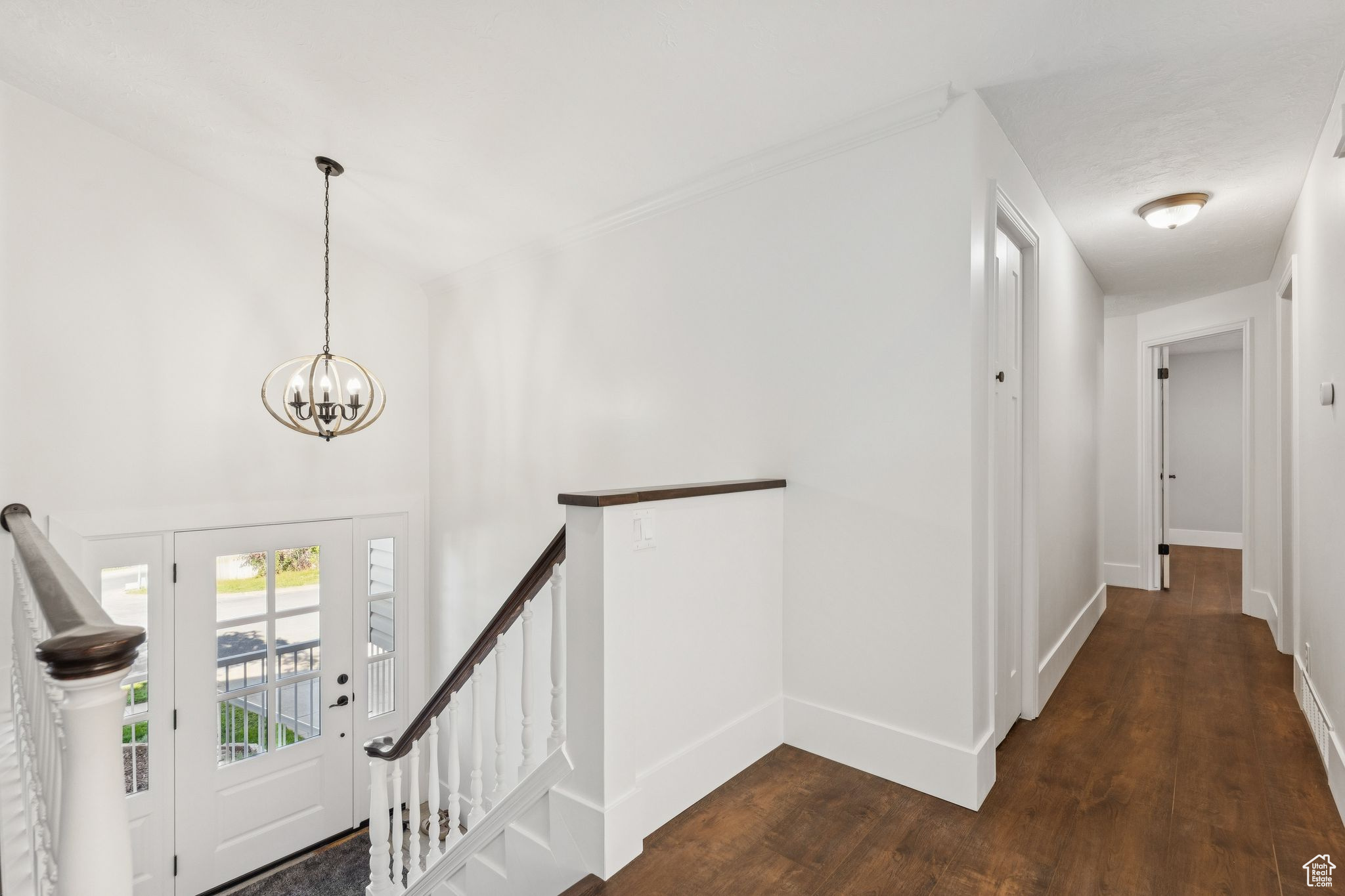OAKRIDGE MANOR - Residential