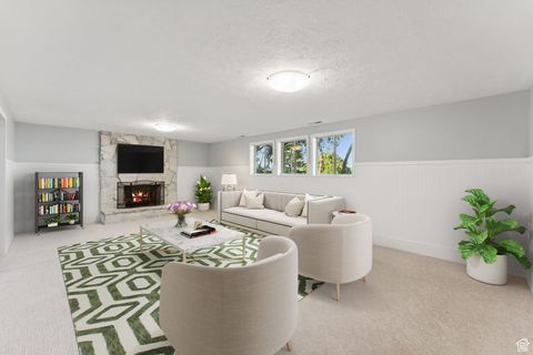 Tiny photo for 2423 S ELAINE DR E, Bountiful, UT 84010 (MLS # 2109585)