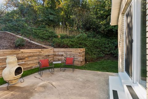 Tiny photo for 2423 S ELAINE DR E, Bountiful, UT 84010 (MLS # 2109585)