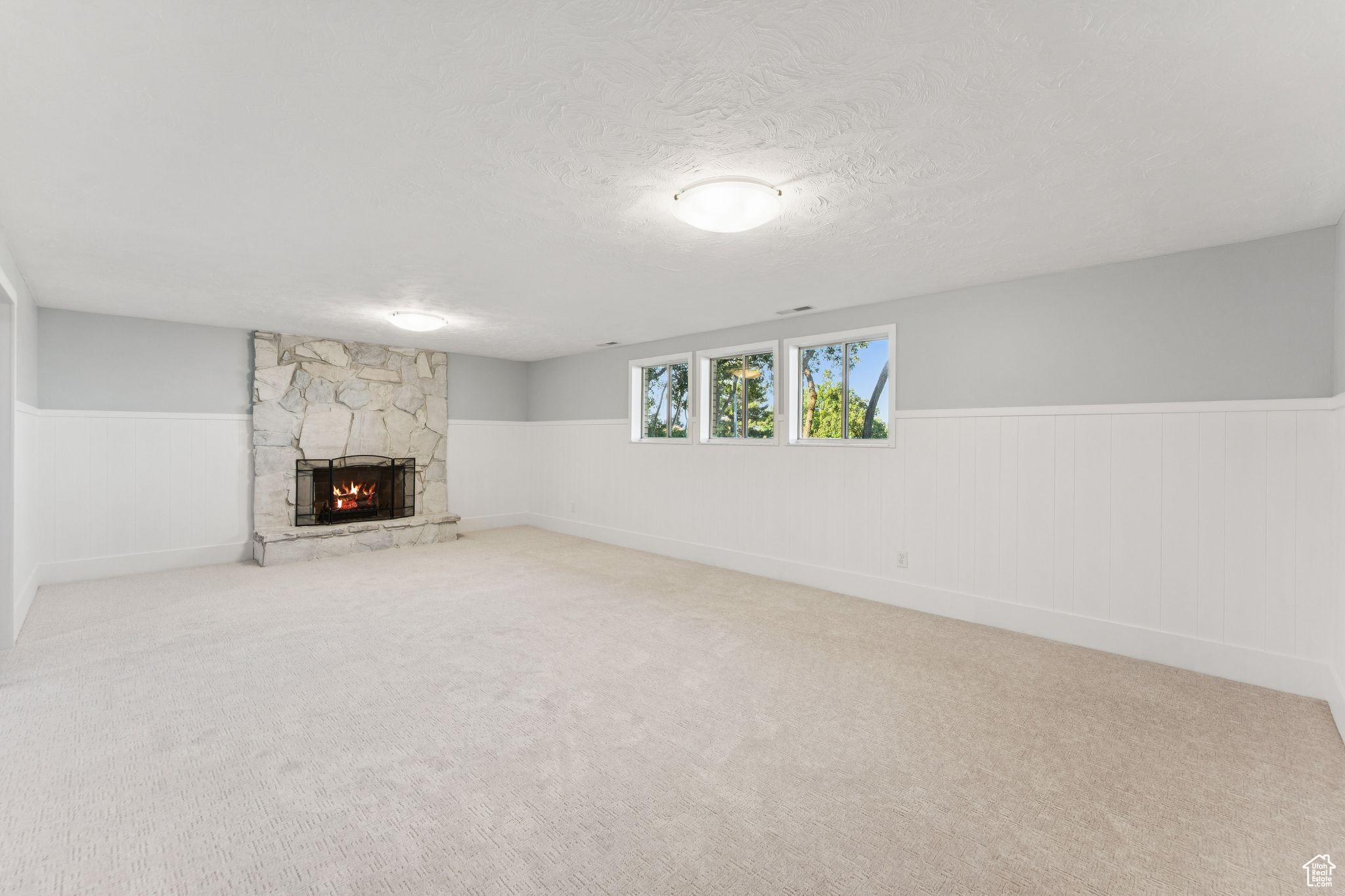 OAKRIDGE MANOR - Residential