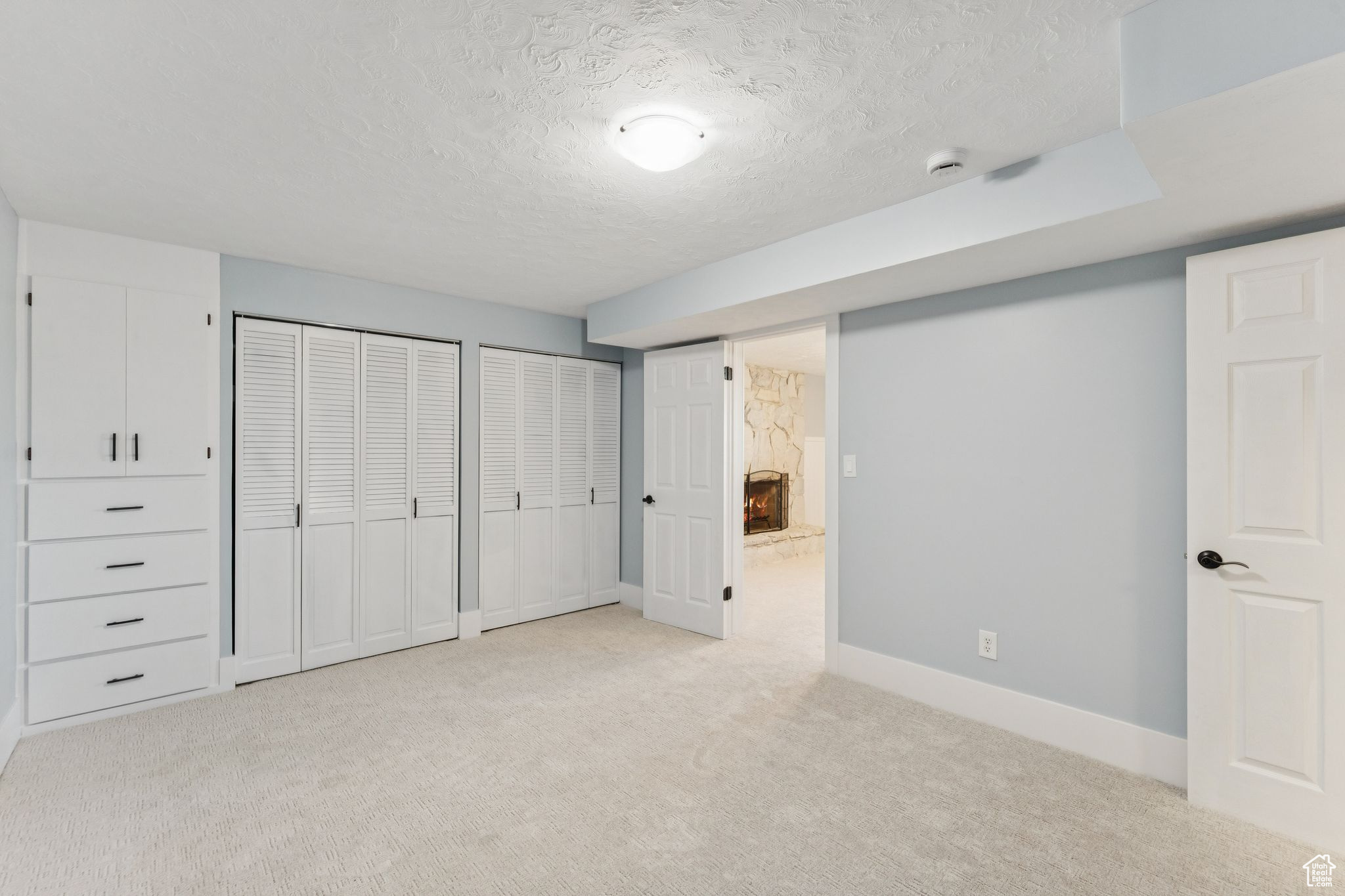 OAKRIDGE MANOR - Residential