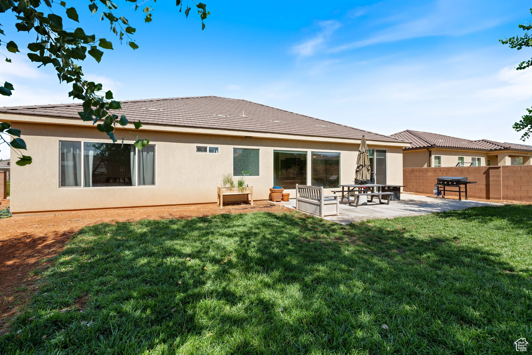 ARROYO AT SIENNA HILLS PHASE 3 - Residential