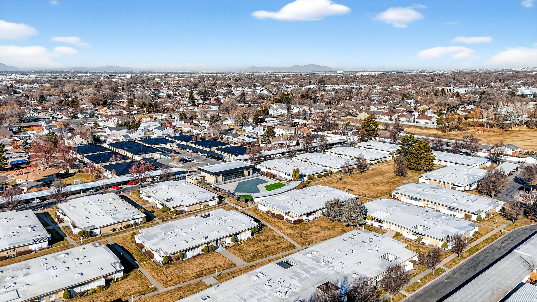 CAPRI PARK - Residential