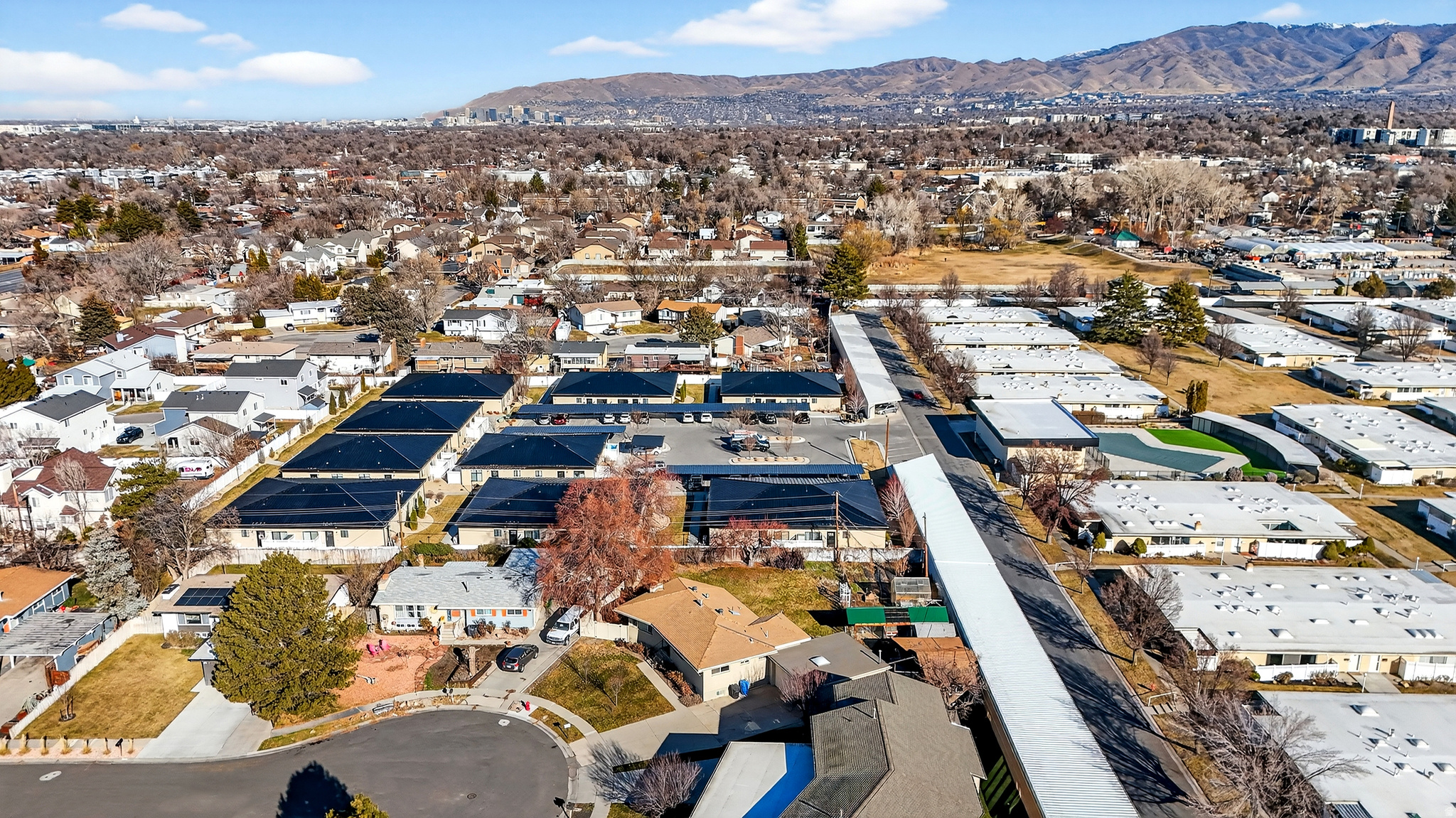 CAPRI PARK - Residential