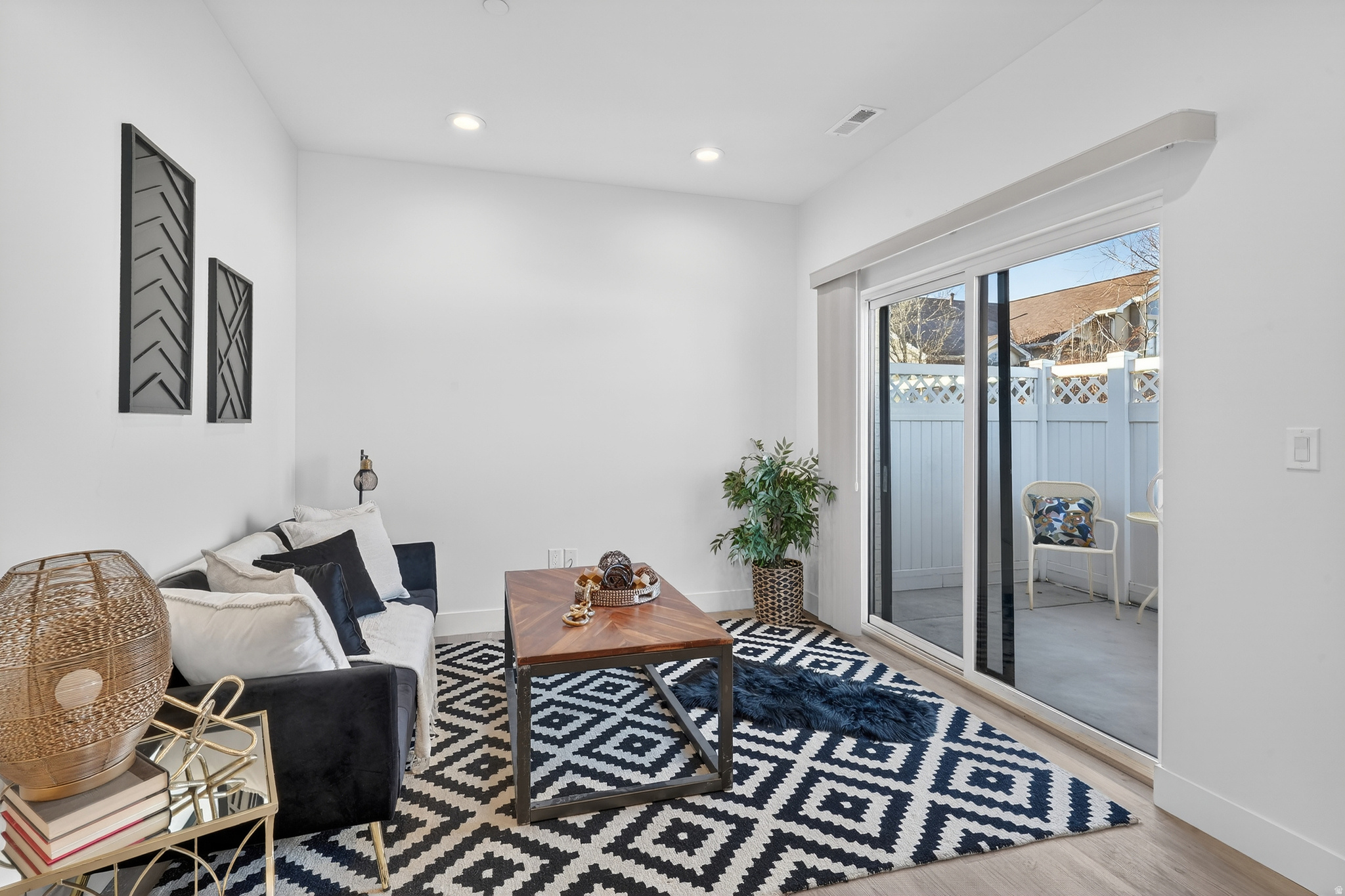 CAPRI PARK - Residential