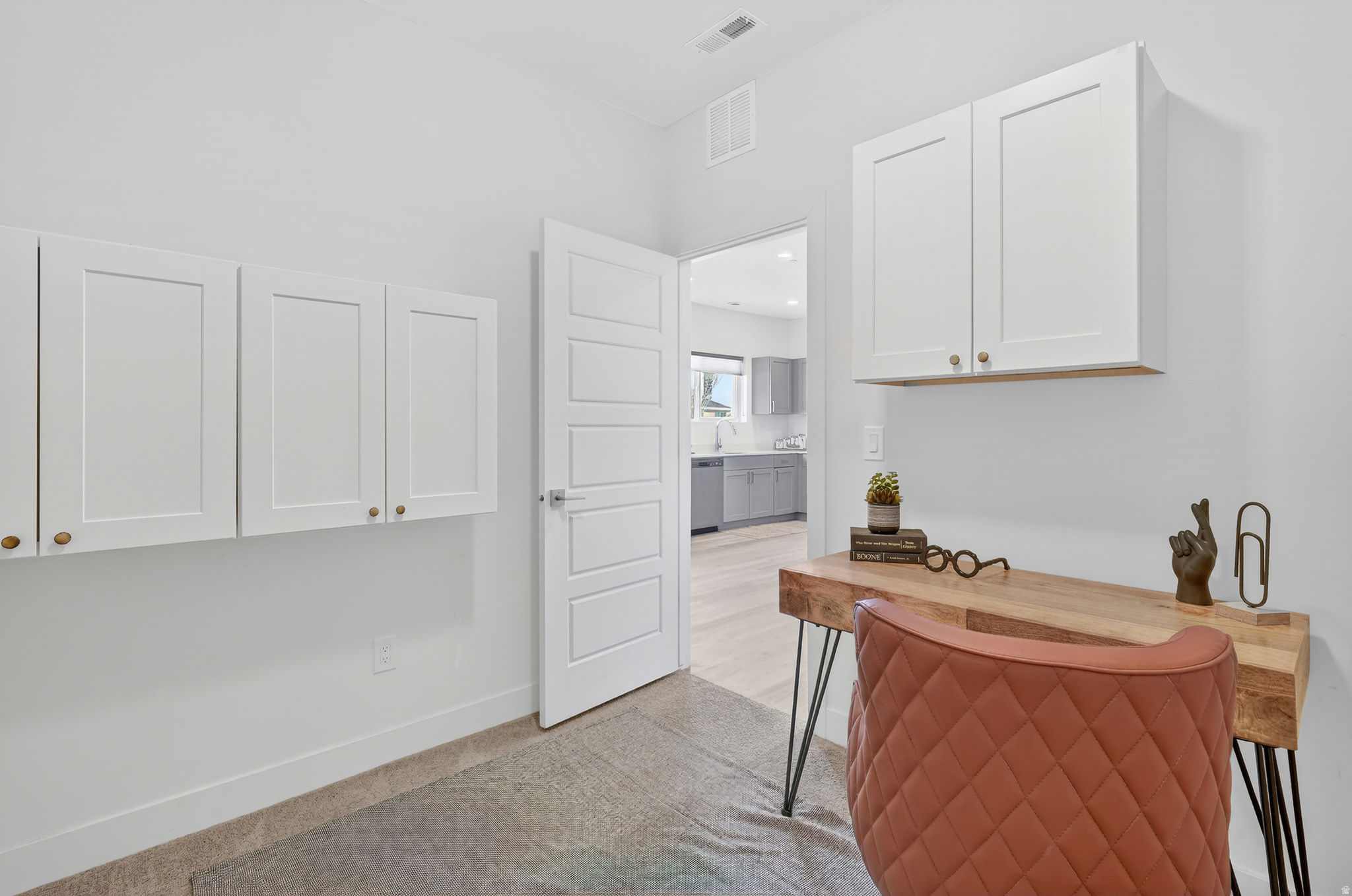 CAPRI PARK - Residential