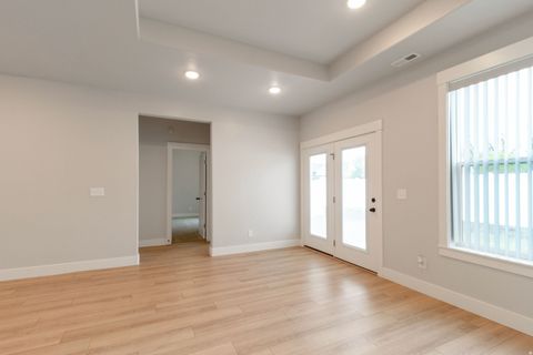 Tiny photo for 278 E 1850 N, North Ogden, UT 84414 (MLS # 2153717)