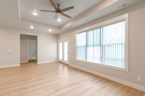 Tiny photo for 278 E 1850 N, North Ogden, UT 84414 (MLS # 2153717)