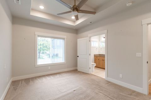 Tiny photo for 278 E 1850 N, North Ogden, UT 84414 (MLS # 2153717)