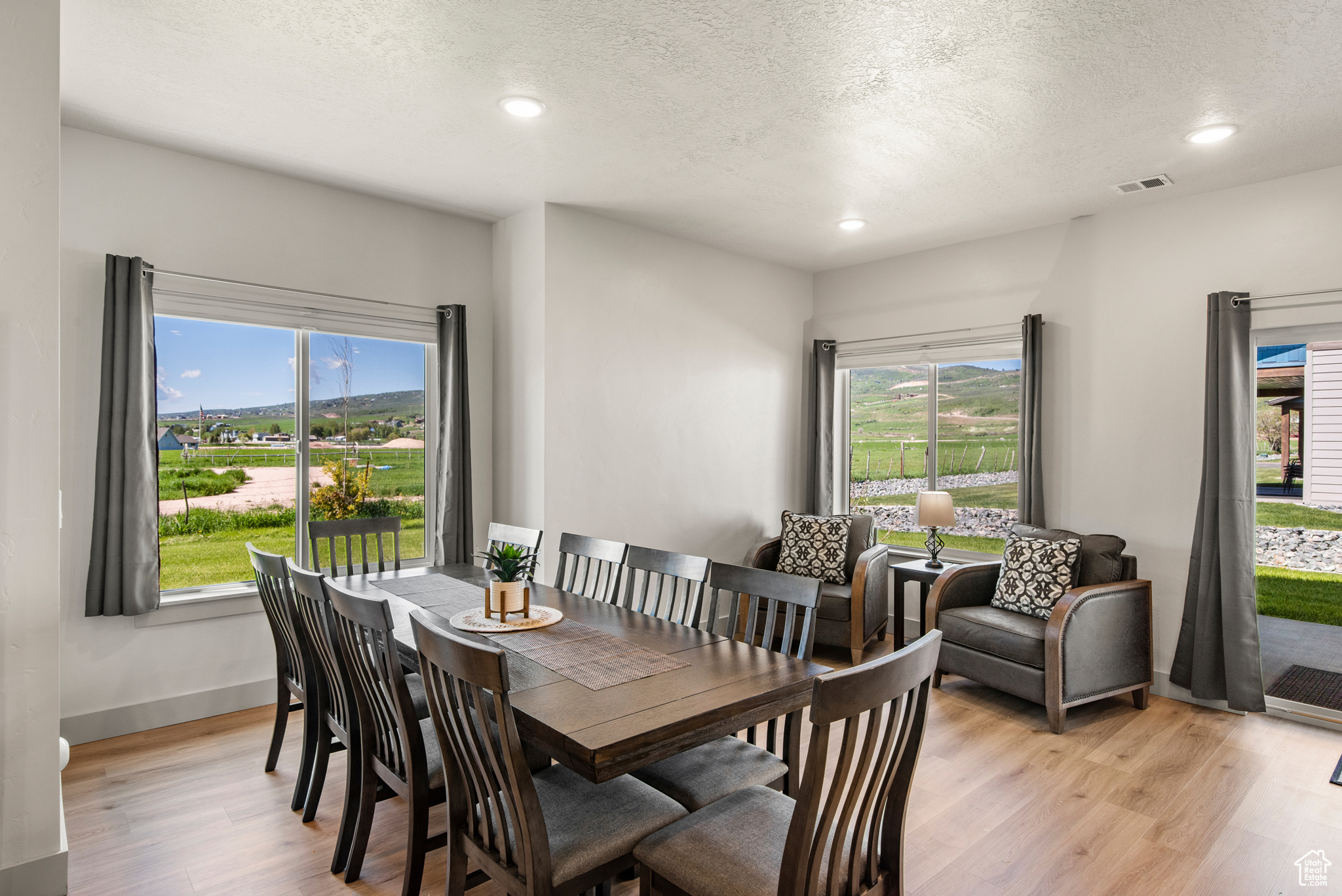 140 W 150 St #D12, Garden City, Utah image 11