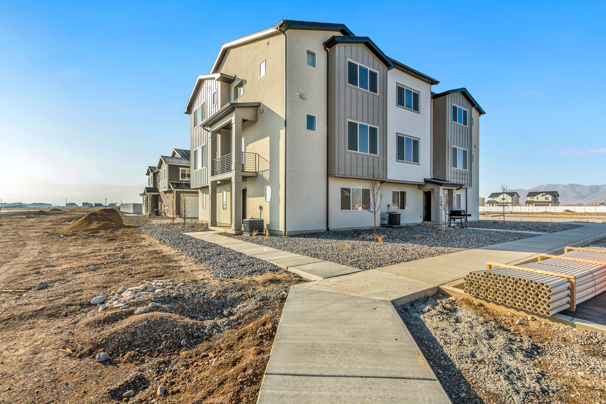 HARMONY PLACE - Residential