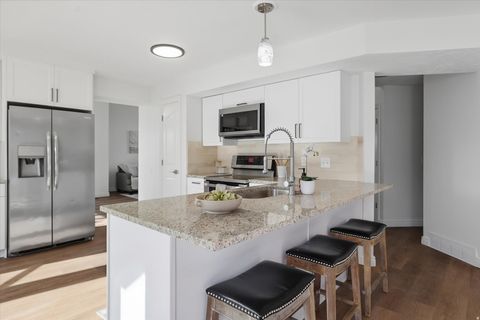 Tiny photo for 2342 E KARALEE WAY, Sandy, UT 84092 (MLS # 2135109)