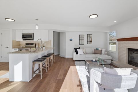 Tiny photo for 2342 E KARALEE WAY, Sandy, UT 84092 (MLS # 2135109)