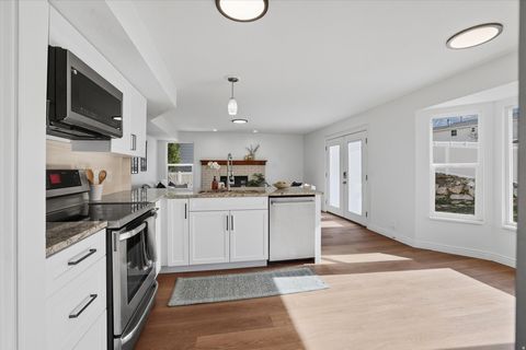 Tiny photo for 2342 E KARALEE WAY, Sandy, UT 84092 (MLS # 2135109)