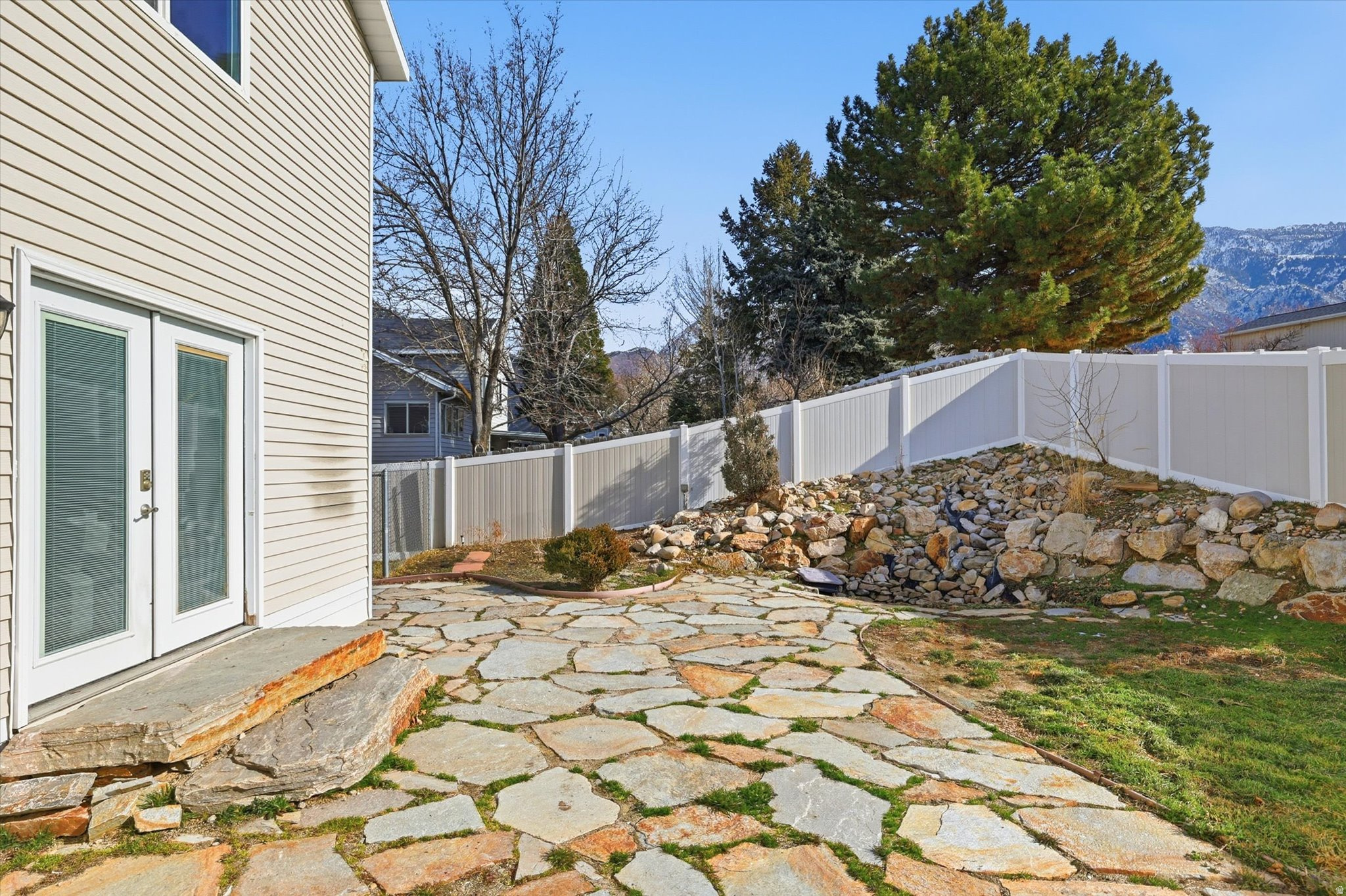 HILLSHIRE #3 - Residential