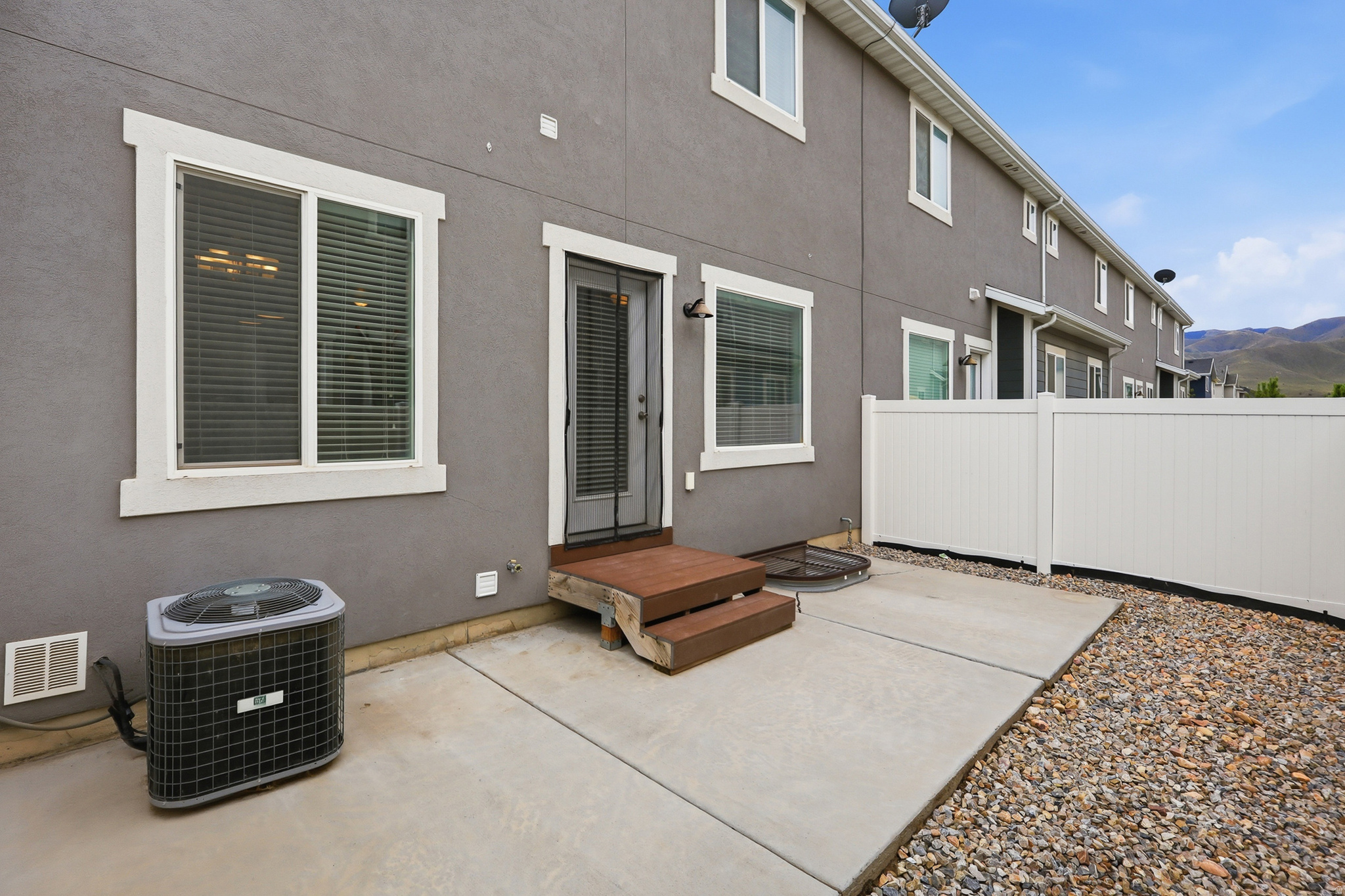 SILVERLAKE - Residential