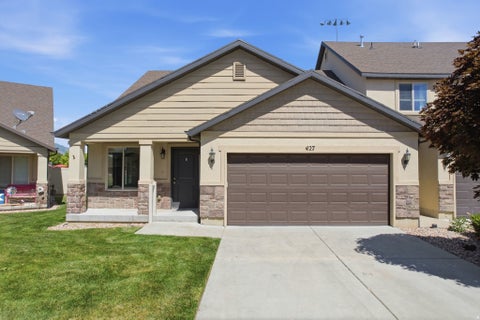 Townhouse For Sale - 427 S 340<br/> Spanish Fork, UT 84660