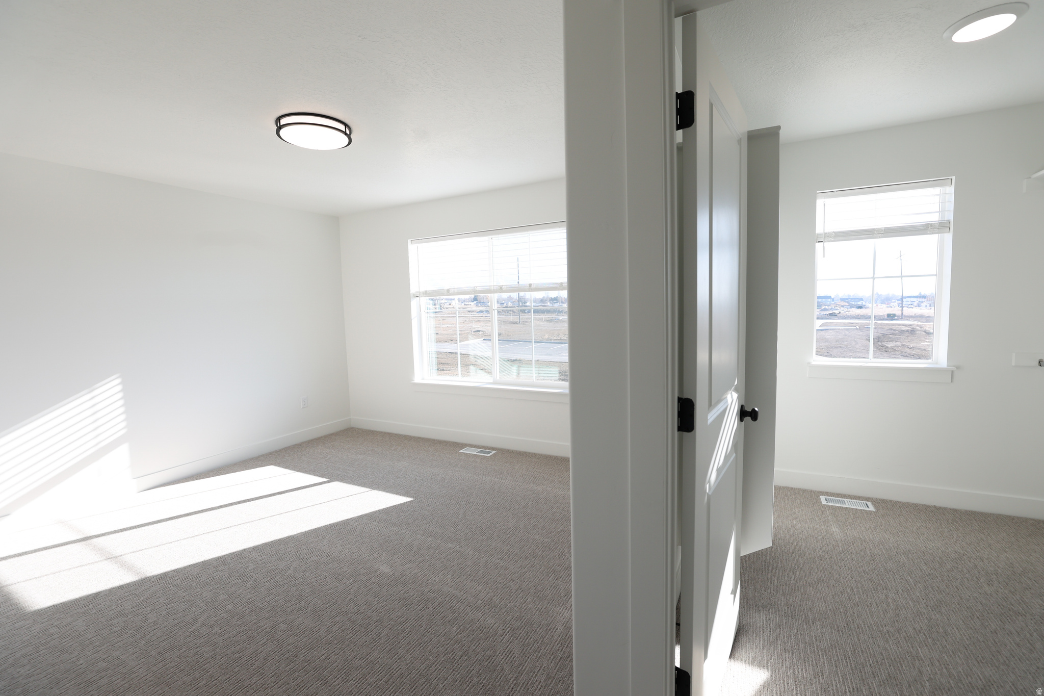 GOLDEN FOREST - Residential