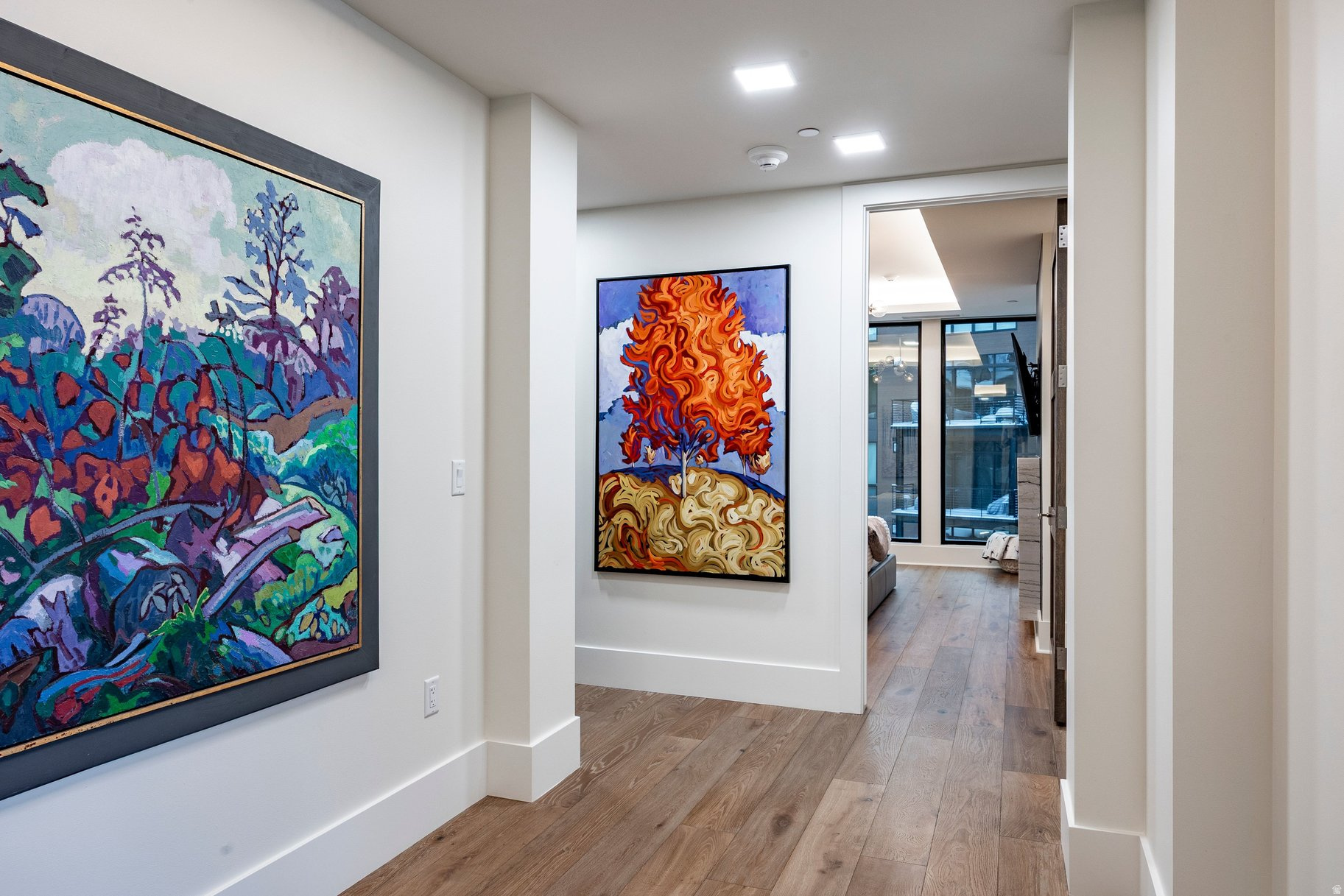 EMPIRE RESIDENCES - Residential