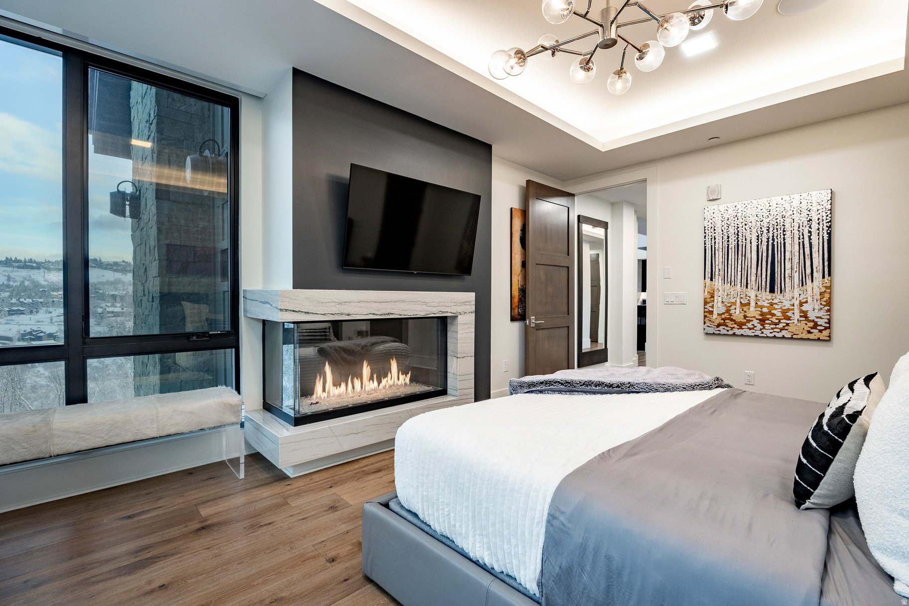 EMPIRE RESIDENCES - Residential