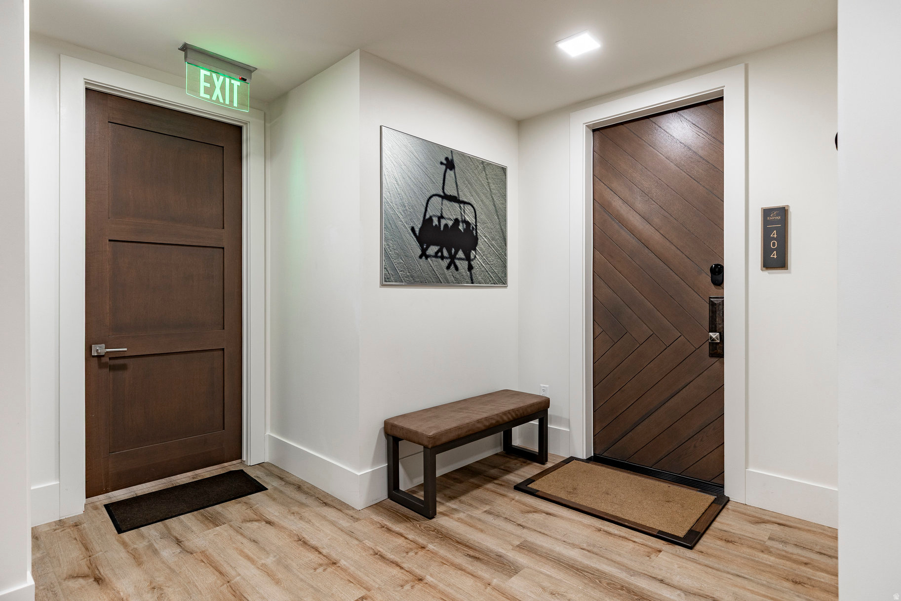 EMPIRE RESIDENCES - Residential