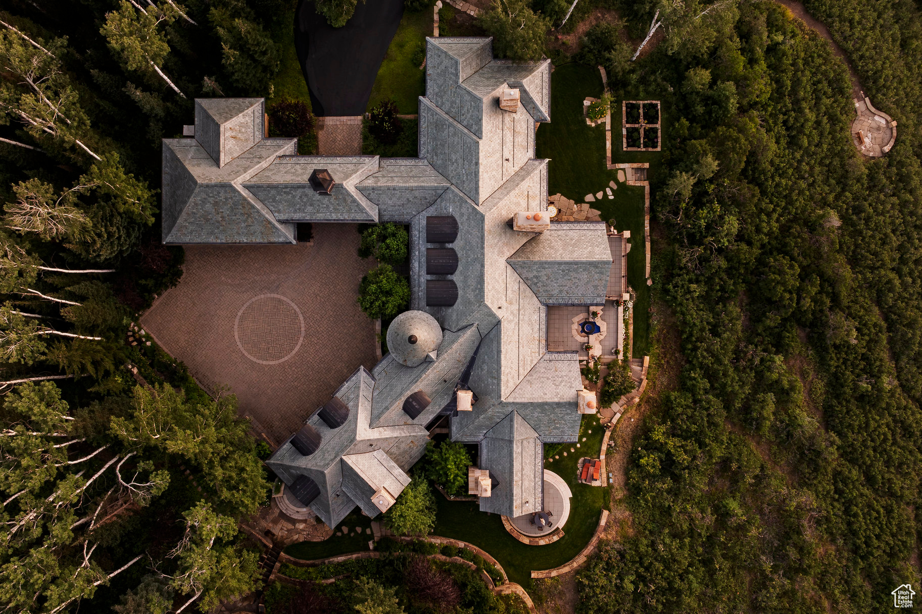 COLONY AT WHITE PINE CANYON - Residential
